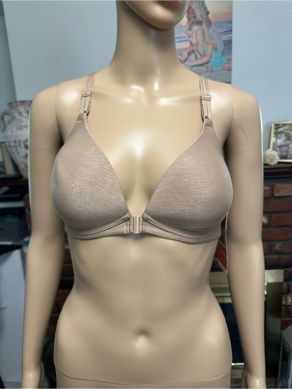 Warner's Beige Front-Closure Wireless Bra